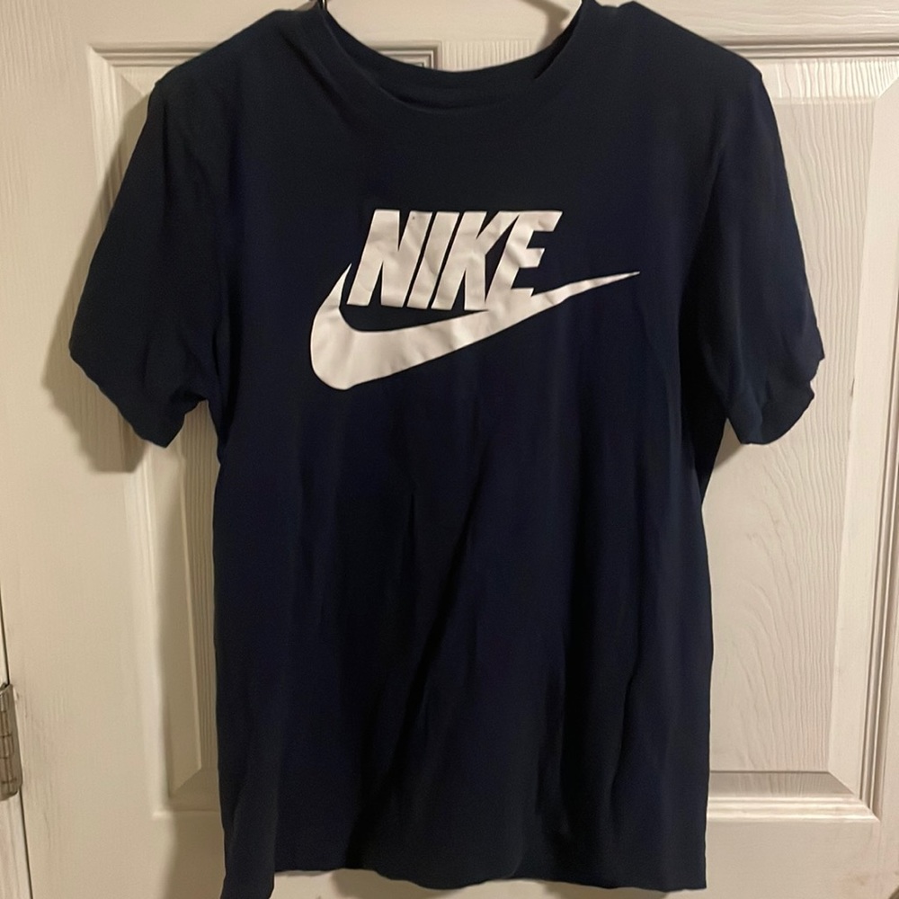 Vintage Navy blue Nike t-shirt